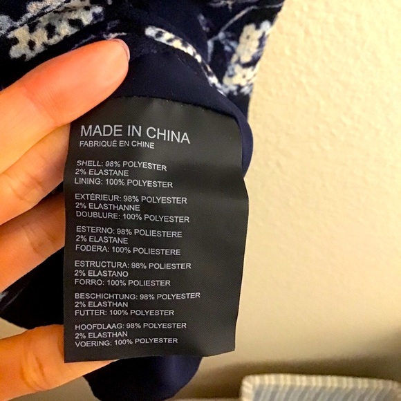 💥MOVING SALE💥 Club Monaco Flower Print Dress - Picture 3 of 3